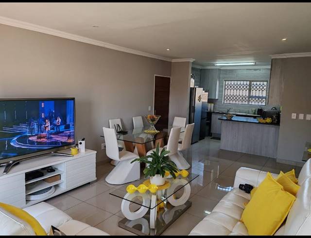 3 BEDROOM HOUSE FOR SALE IN SONNEVELD